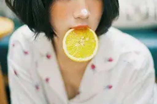 中国网红沉浮录：有人封禁有人判刑10年来只有她最坚挺