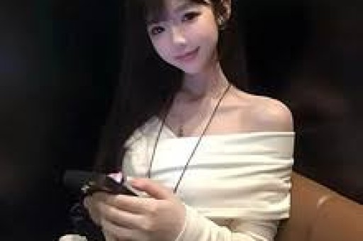 大美女厨房违规被处置 饭圈互撕遭严惩